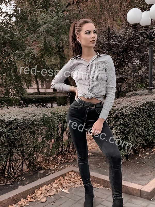 Янина — Псков